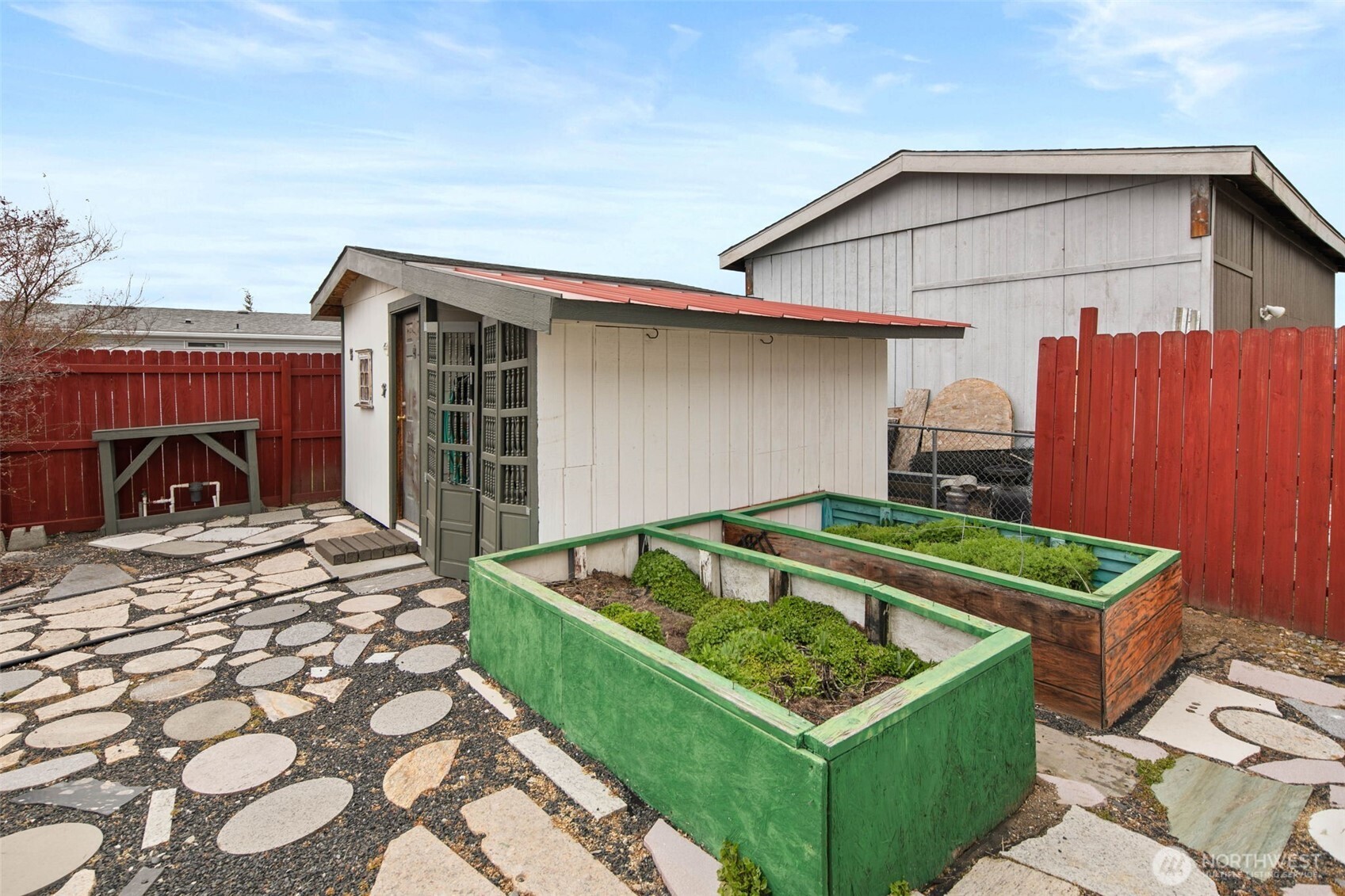 370 S Kentucky , East Wenatchee, WA 98802