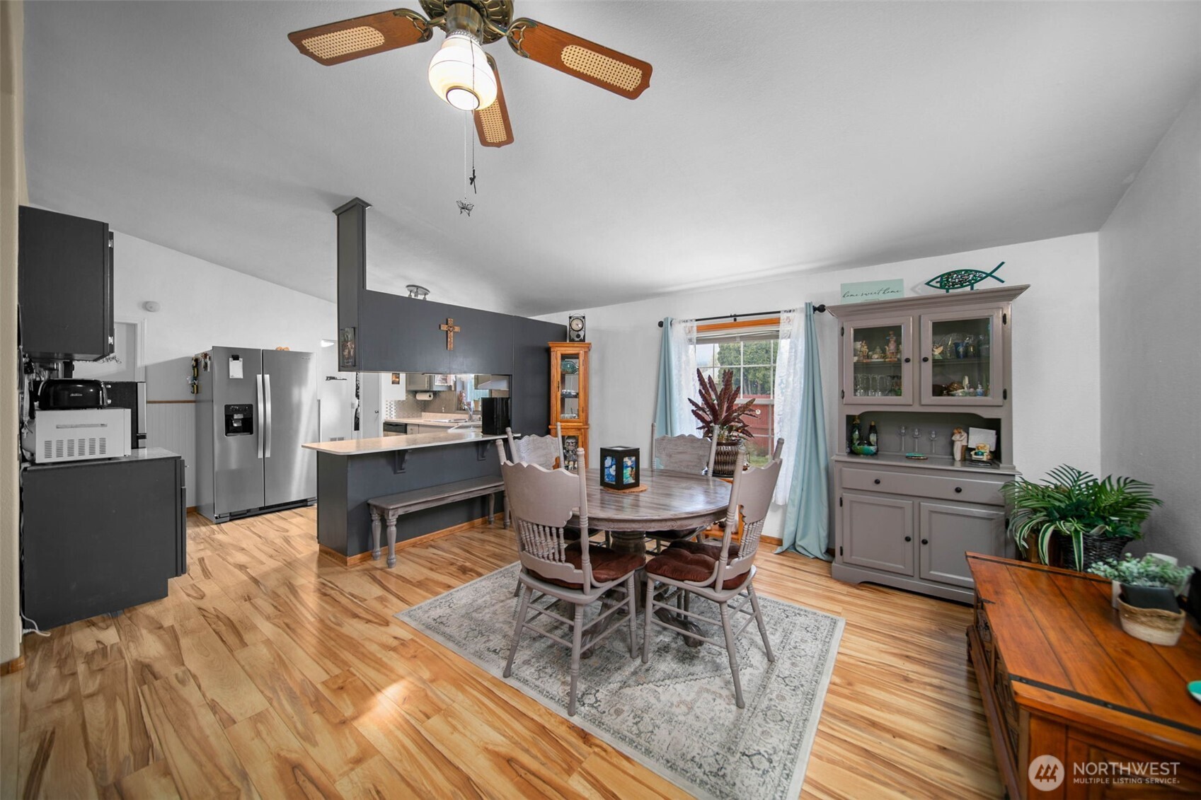 370 S Kentucky , East Wenatchee, WA 98802