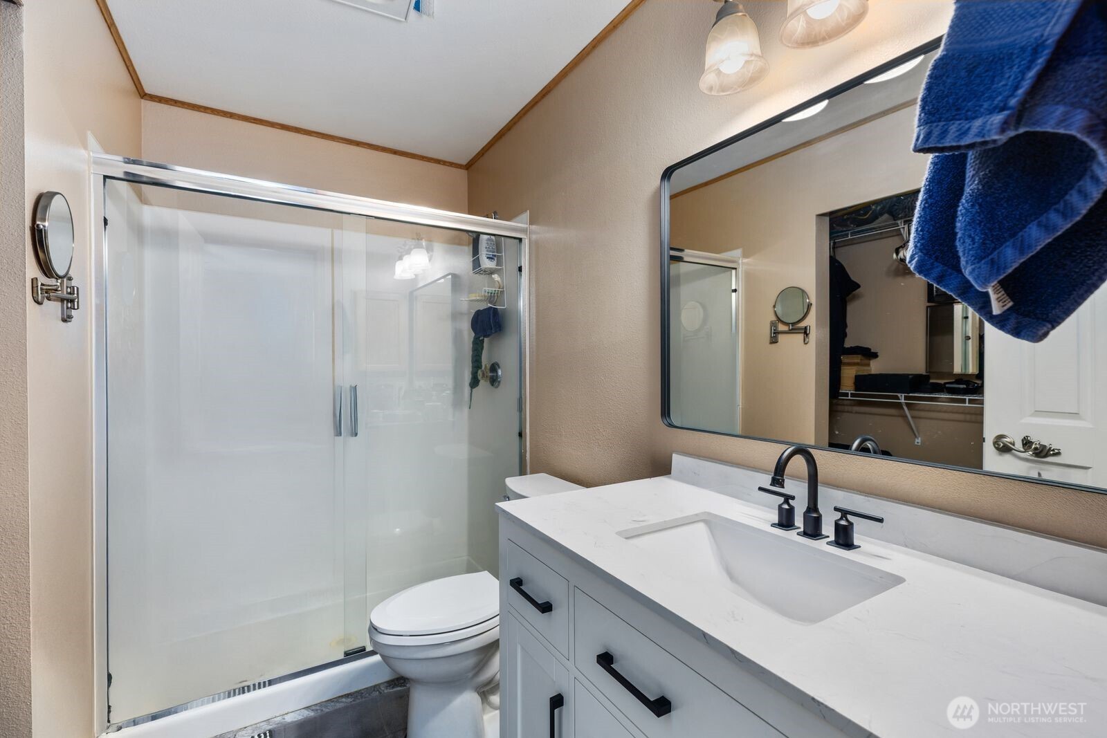 11501 7th Avenue W #CC302, Everett, WA 98204