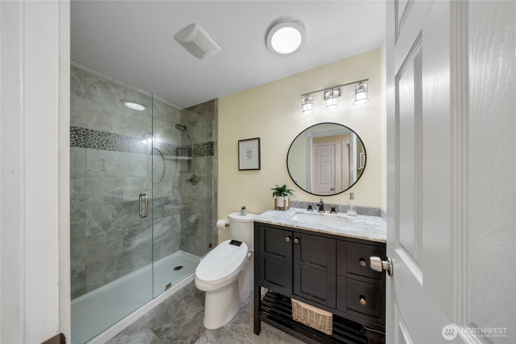 31911 42nd Ave SW, Federal Way, WA 98023