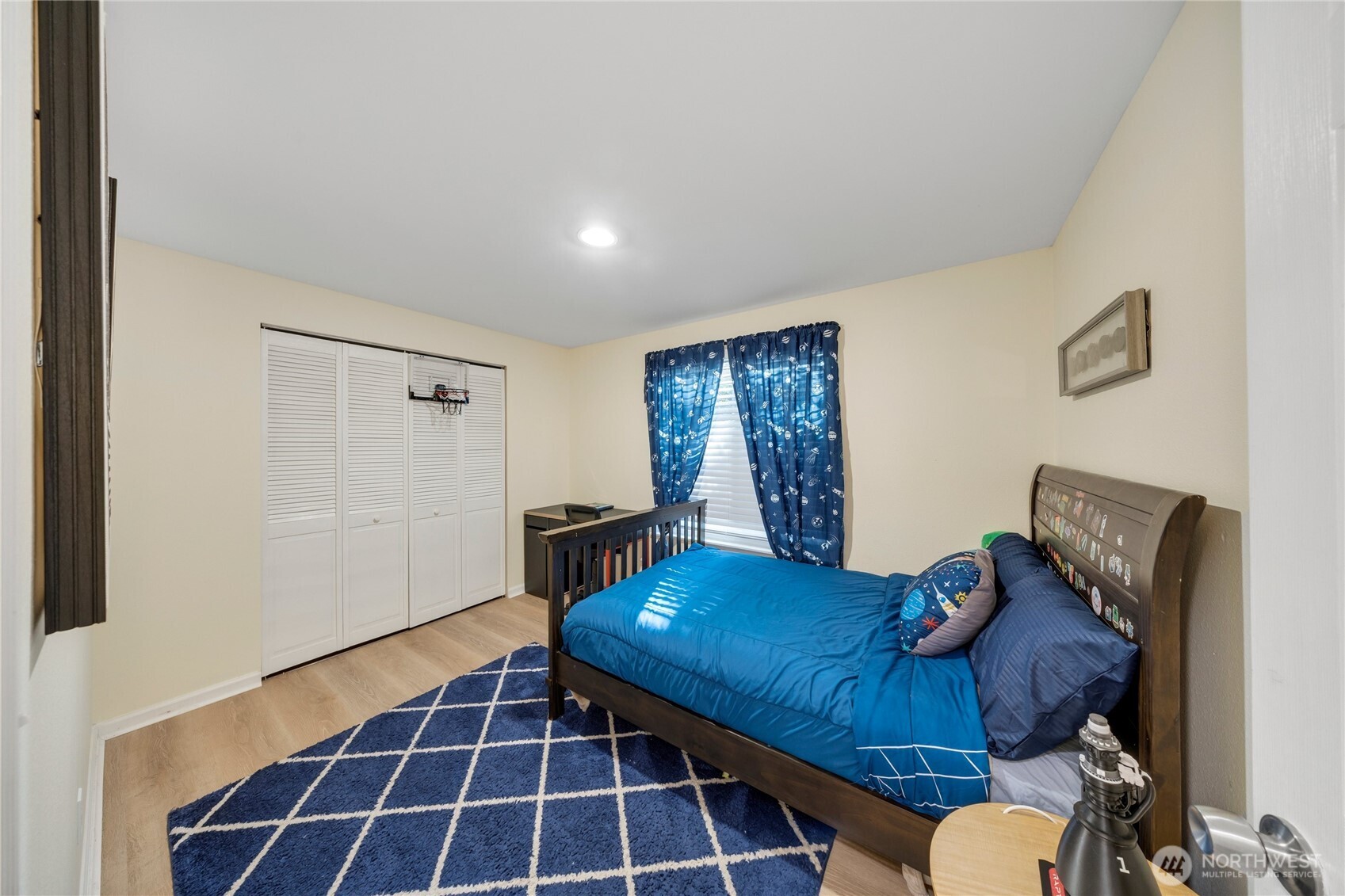 31911 42nd Ave SW, Federal Way, WA 98023