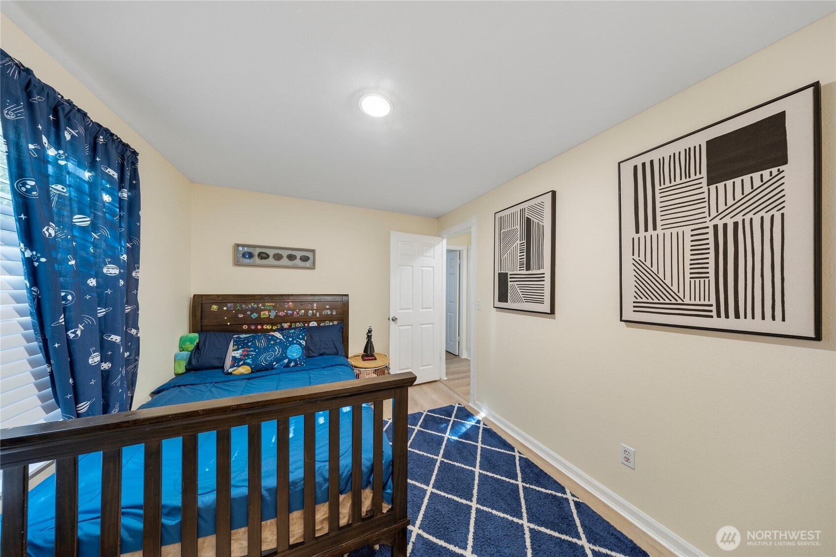 31911 42nd Ave SW, Federal Way, WA 98023