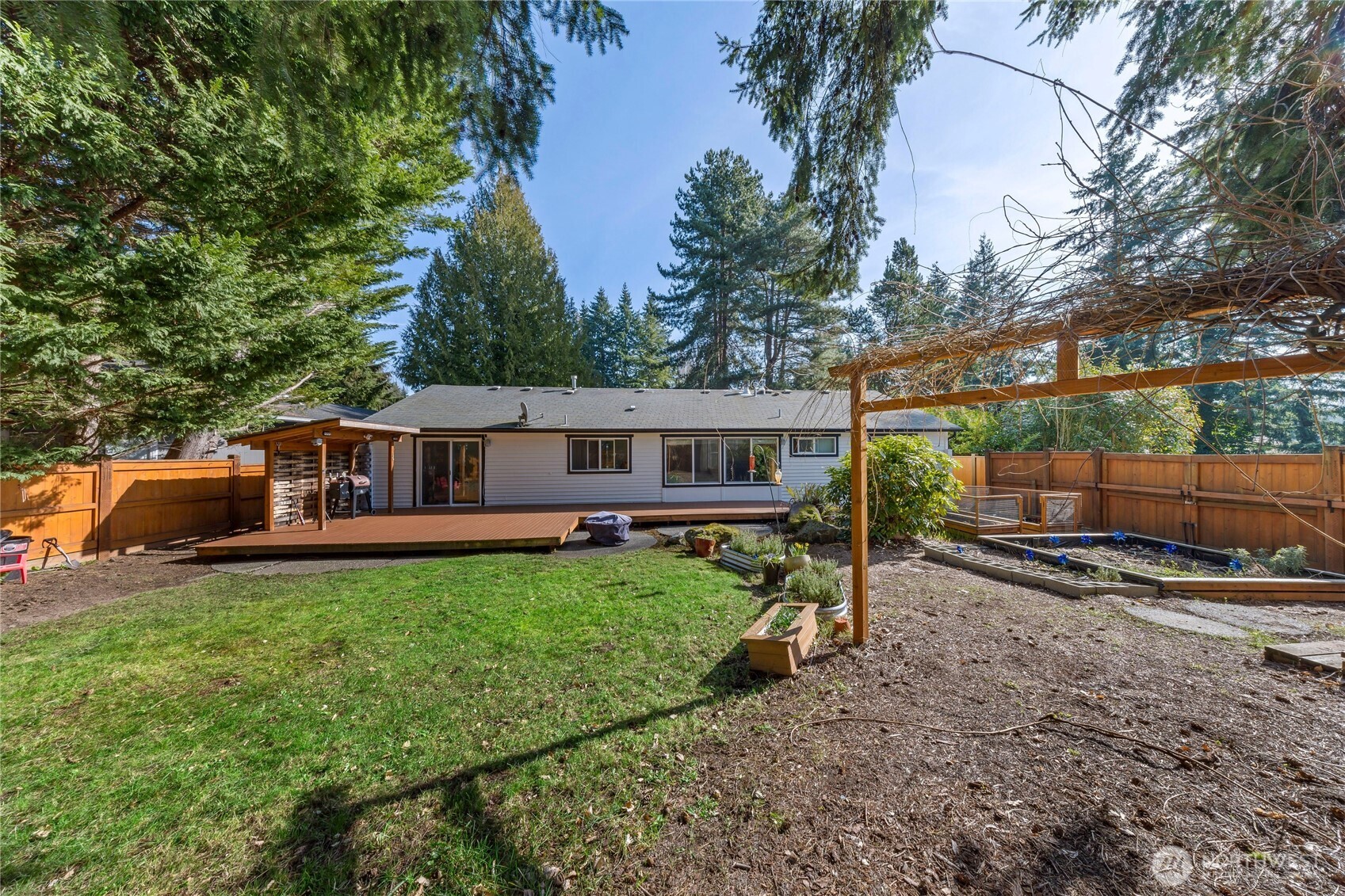 31911 42nd Ave SW, Federal Way, WA 98023