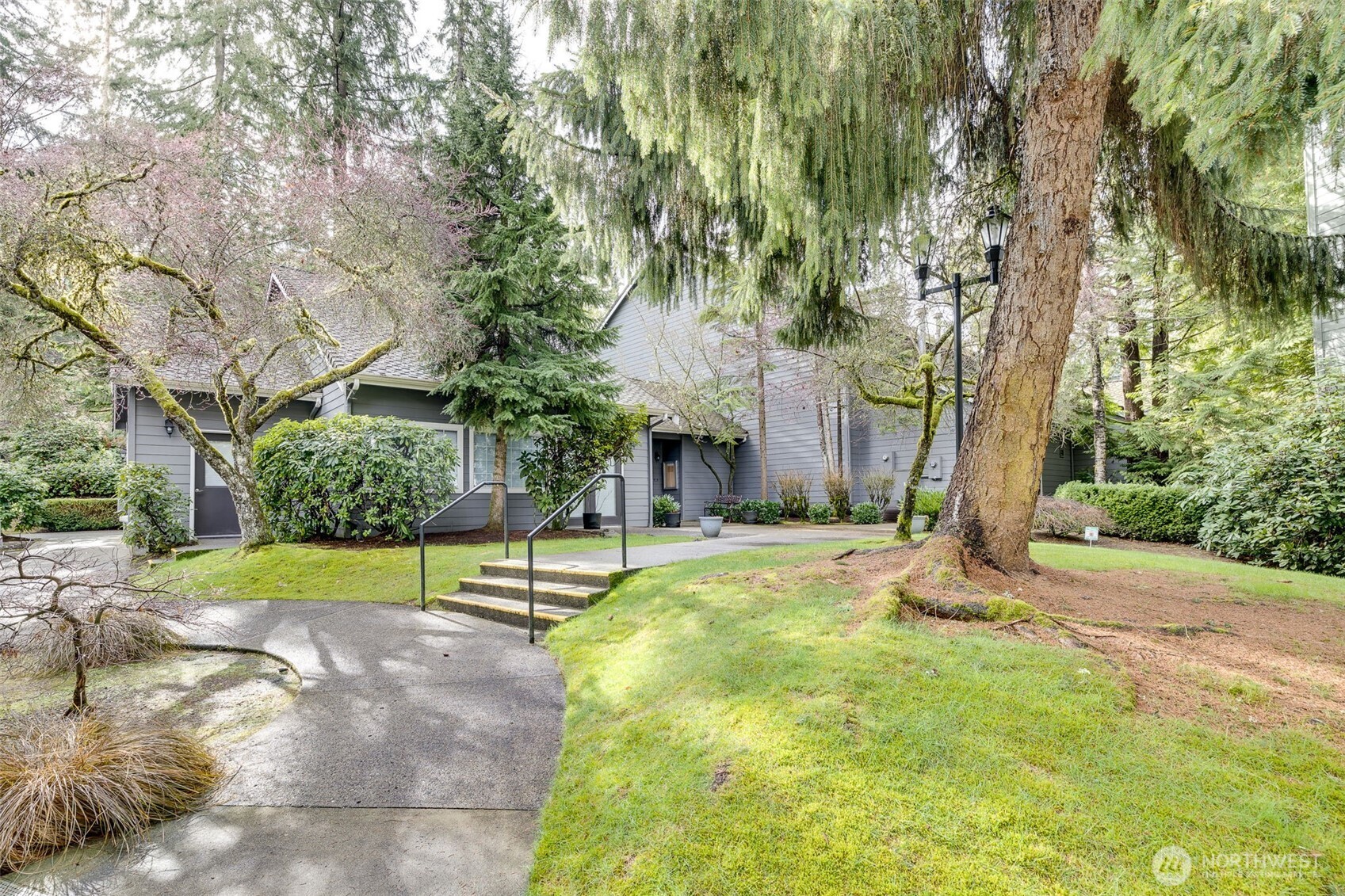 15433 Country Club Drive #E202, Mill Creek, WA 98012
