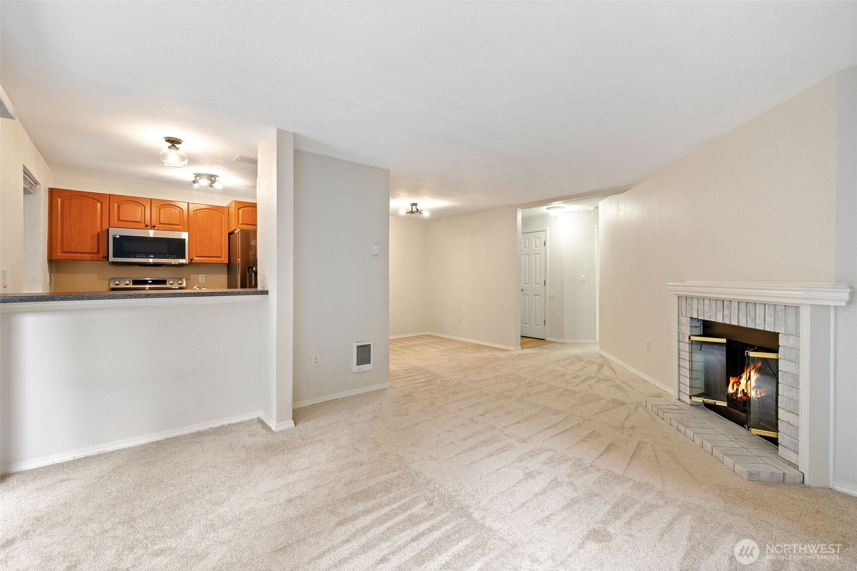 15433 Country Club Drive #E202, Mill Creek, WA 98012