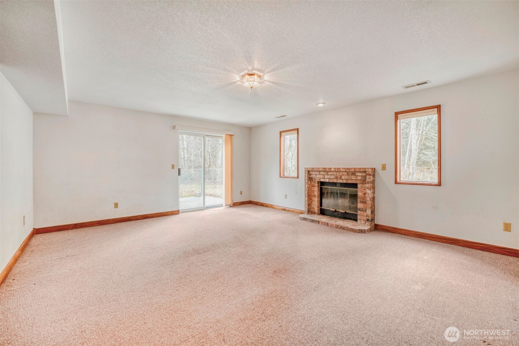 6208 258th Avenue NE, Redmond, WA 98053