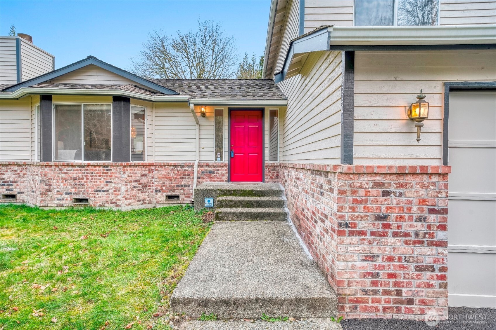 6208 258th Avenue NE, Redmond, WA 98053