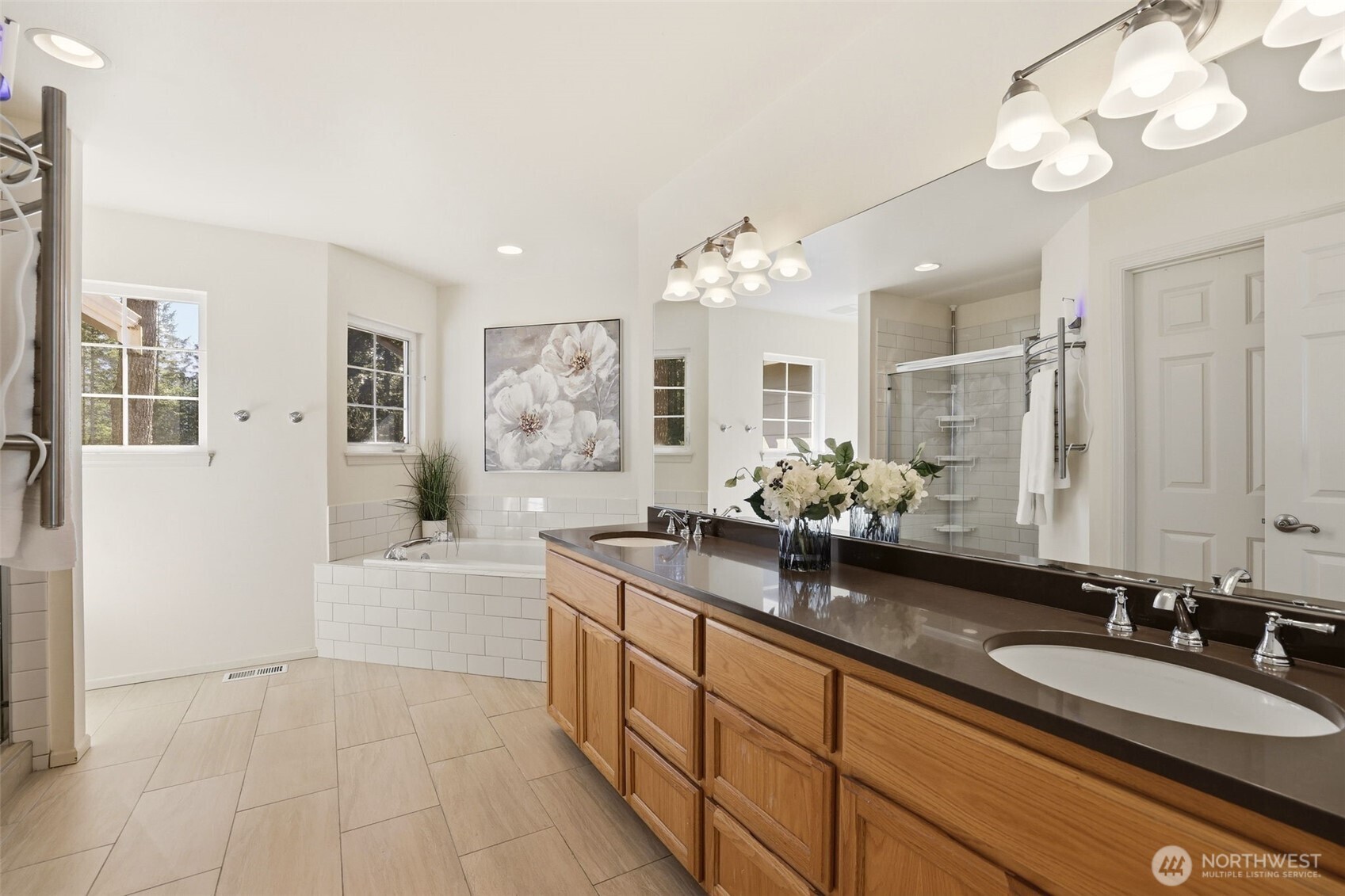 13892 473rd Court SE, North Bend, WA 98045