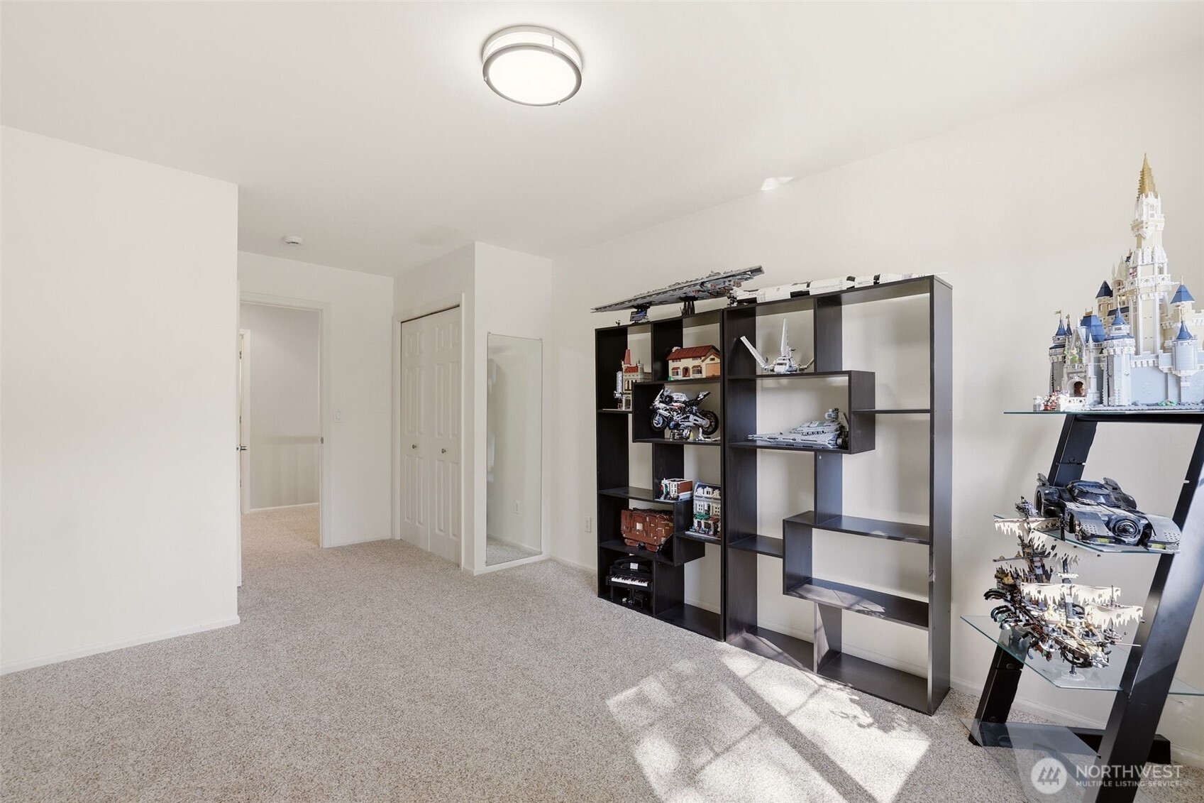 13892 473rd Court SE, North Bend, WA 98045