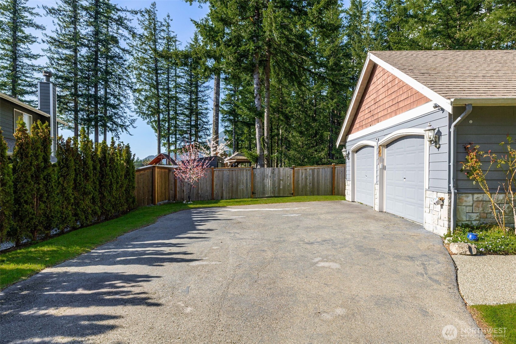 13892 473rd Court SE, North Bend, WA 98045