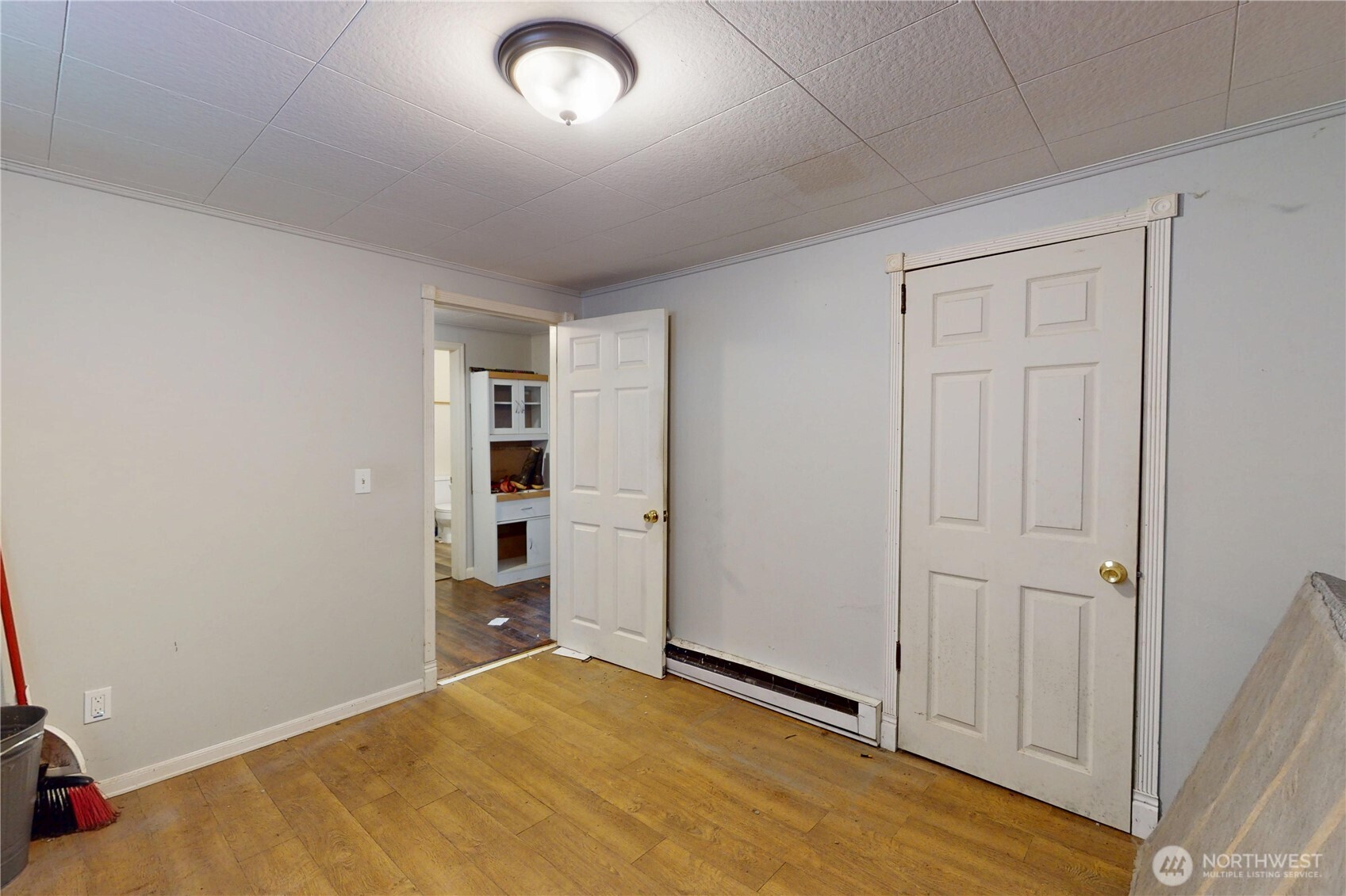 1516 Riddell Street , Raymond, WA 98577