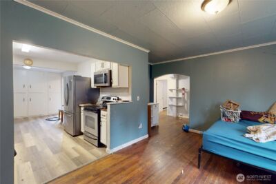 1516 Riddell Street , Raymond, WA 98577 - Photo 2