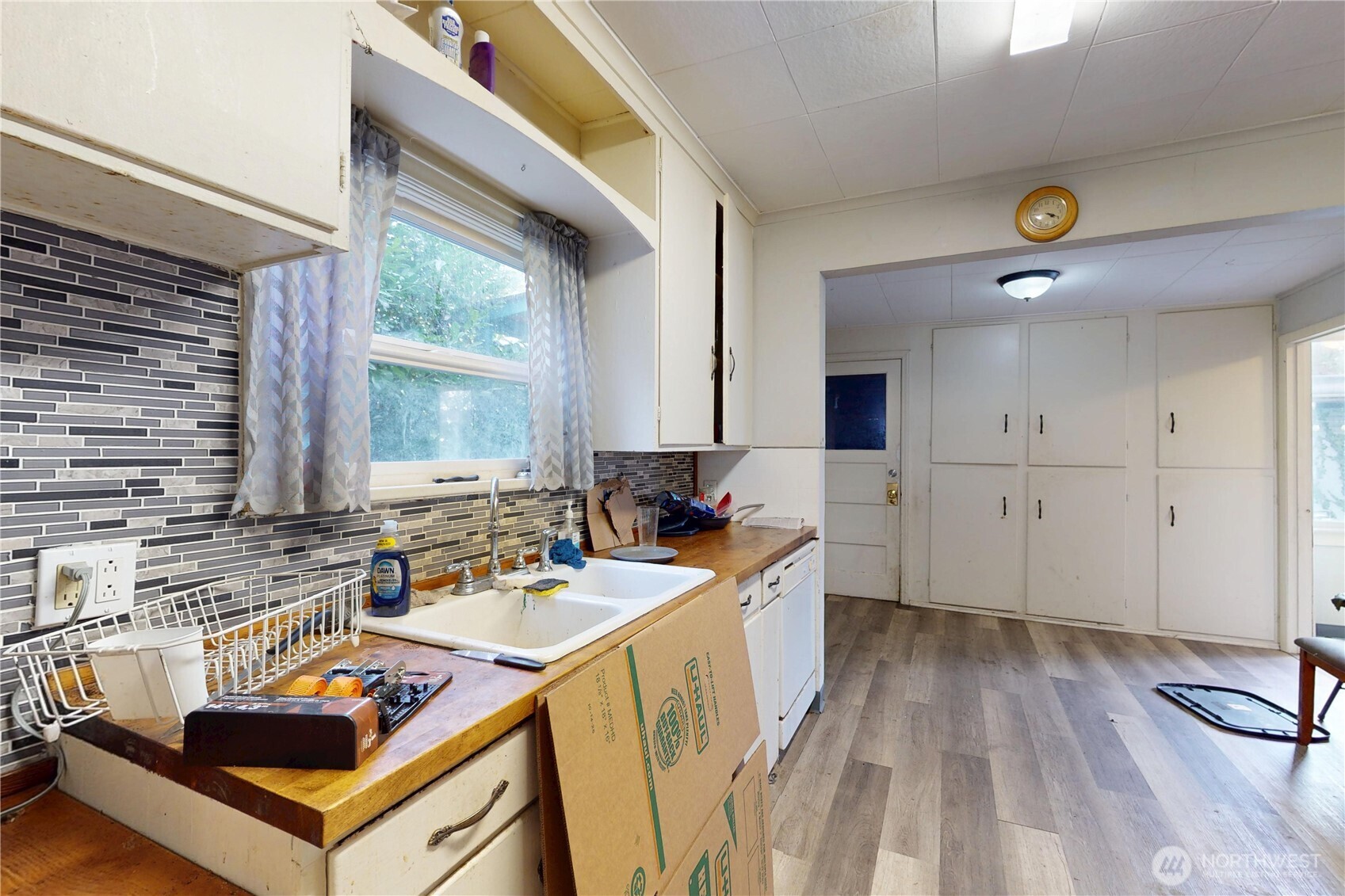 1516 Riddell Street , Raymond, WA 98577