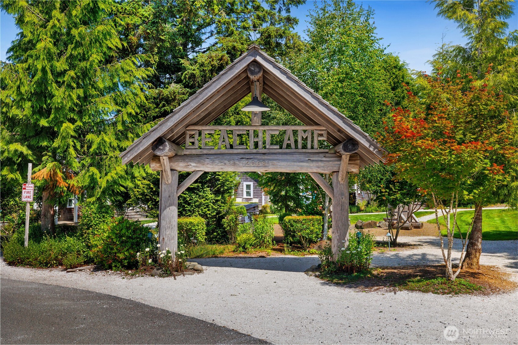 17 Beach Cabin Lane , Pacific Beach, WA 98571