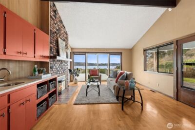 2121 Beverly Beach Drive NW, Olympia, WA 98502 - Photo 14