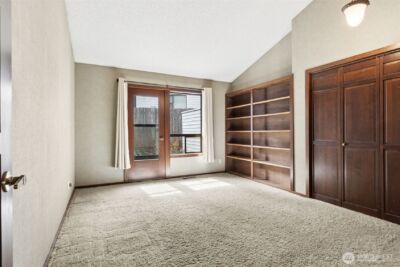 2121 Beverly Beach Drive NW, Olympia, WA 98502 - Photo 32