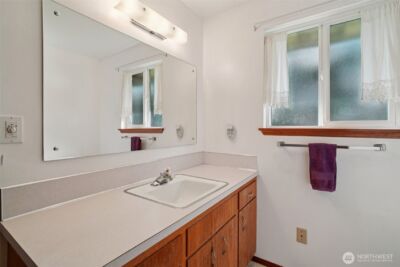 21721 108th Place SE, Kent, WA 98031-2132 - Photo 19