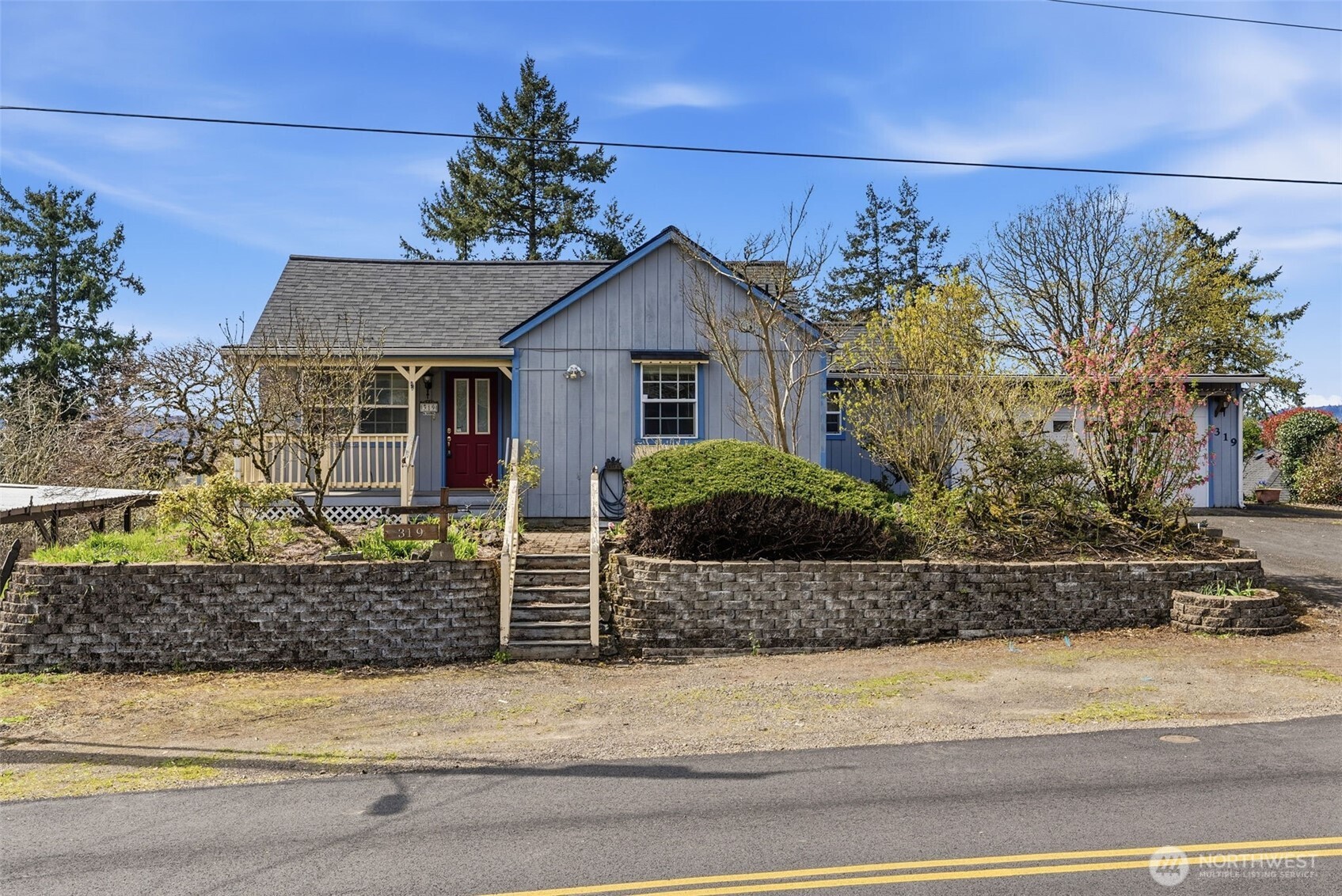 319 N 3rd Street , Kalama, WA 98625