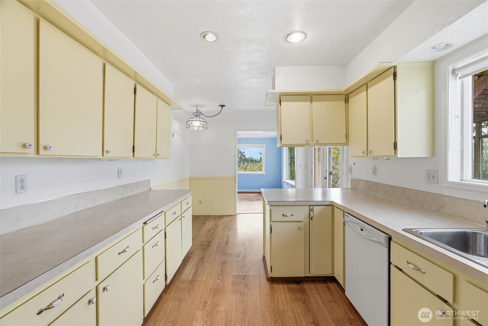 319 N 3rd Street , Kalama, WA 98625