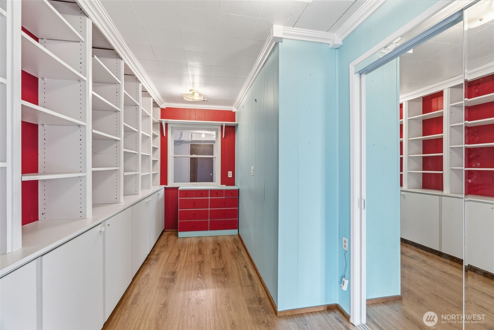 319 N 3rd Street , Kalama, WA 98625