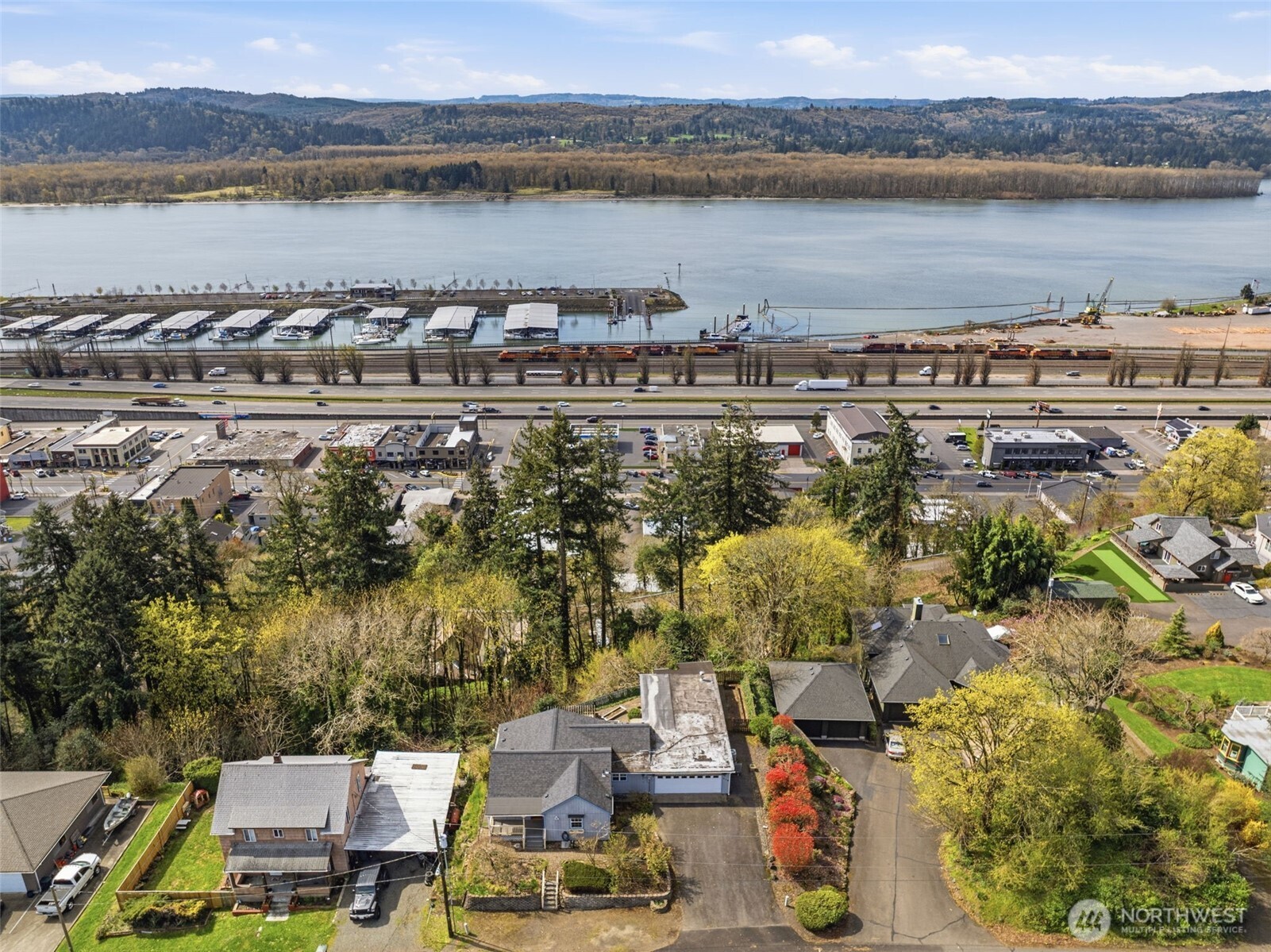 319 N 3rd Street , Kalama, WA 98625