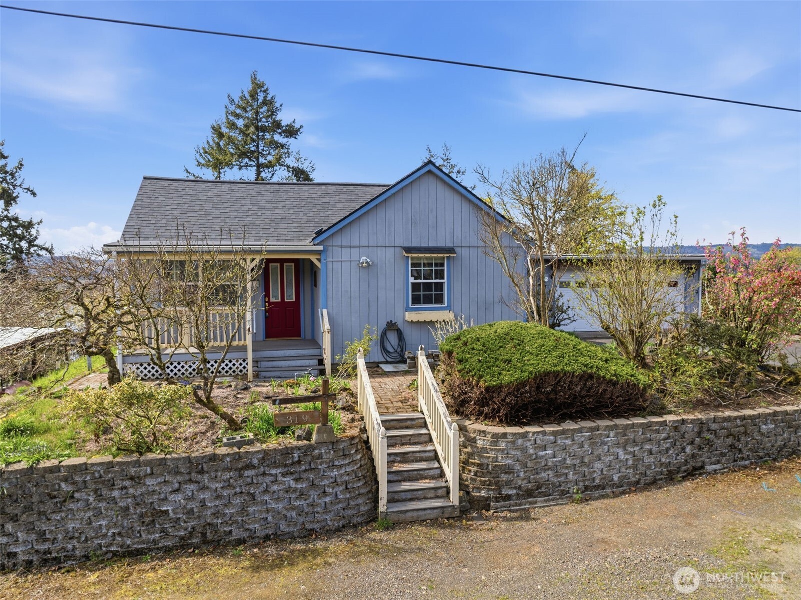 319 N 3rd Street , Kalama, WA 98625