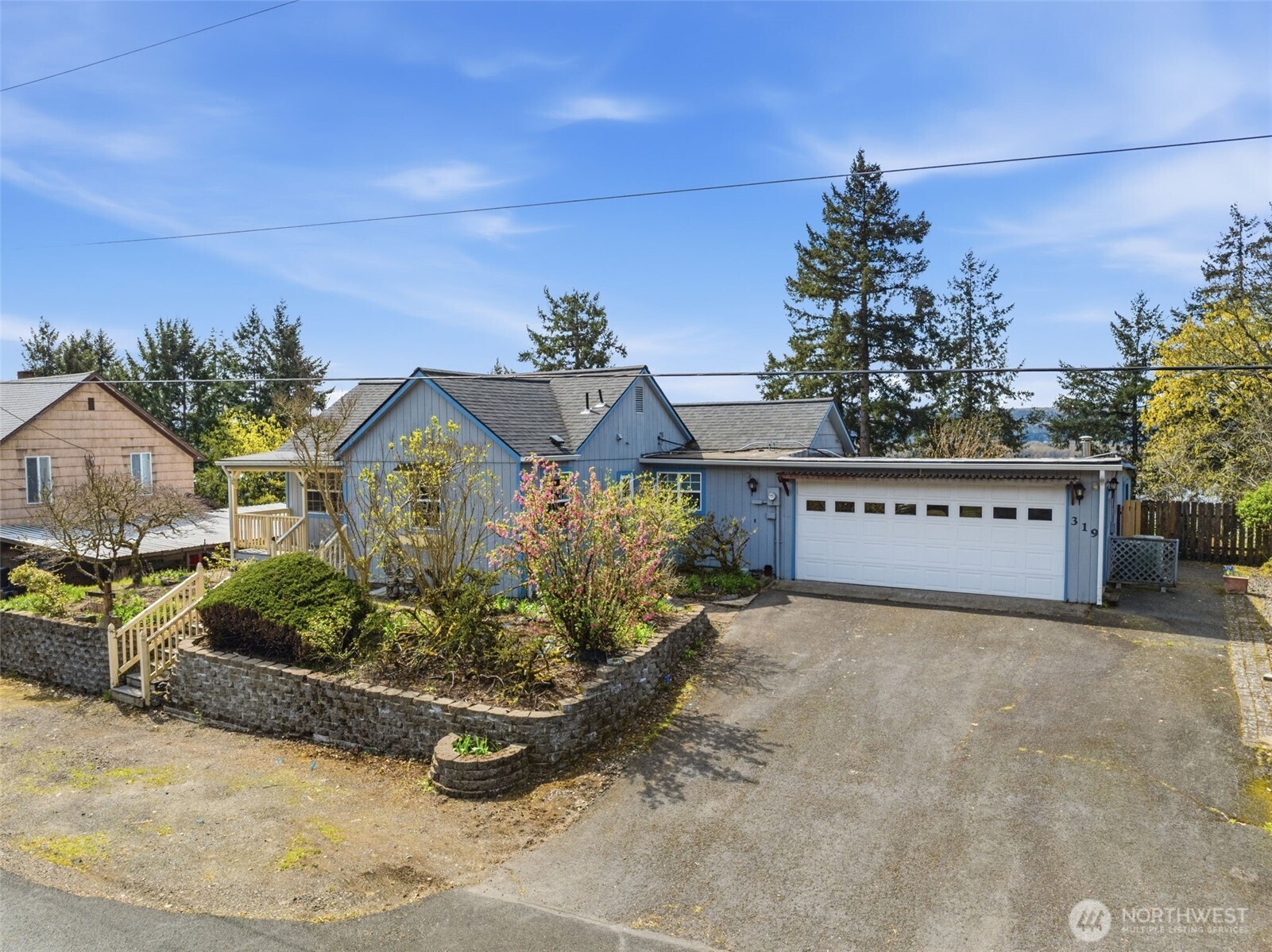 319 N 3rd Street , Kalama, WA 98625