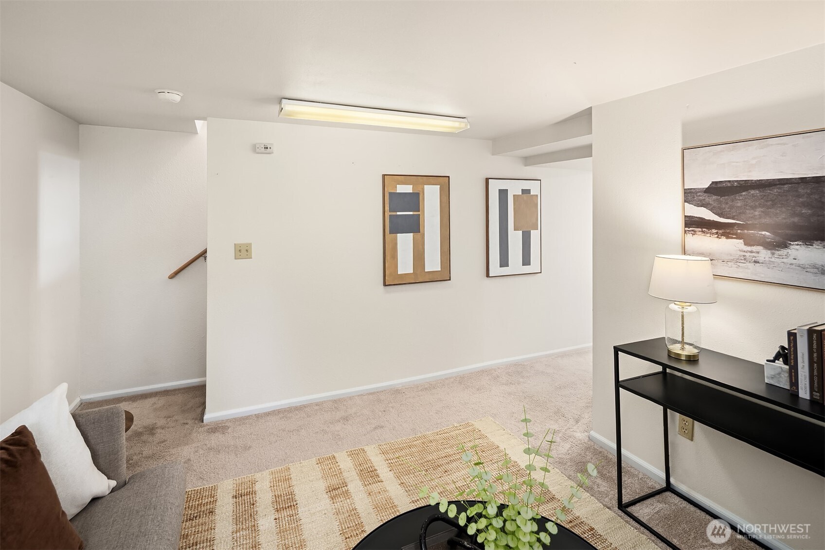 9213 25TH Avenue NE, Seattle, WA 98115