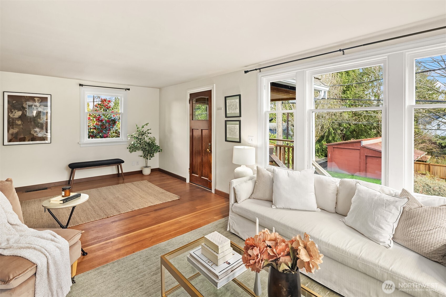 9213 25TH Avenue NE, Seattle, WA 98115