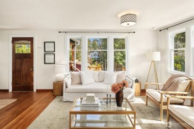 9213 25TH Avenue NE, Seattle, WA 98115 - Photo 9