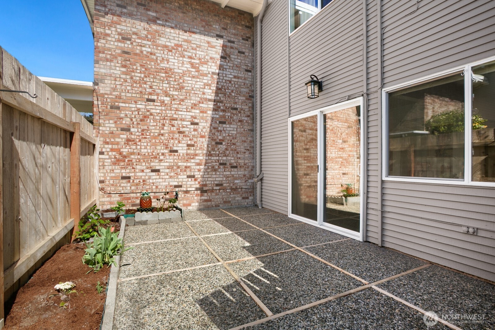 12242 SE 59th Street #123, Bellevue, WA 98006