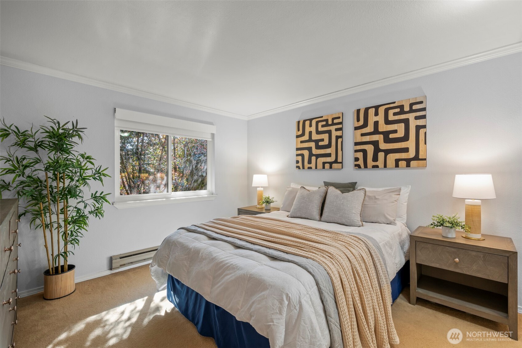 10045 NE 138th Place #E5, Kirkland, WA 98034