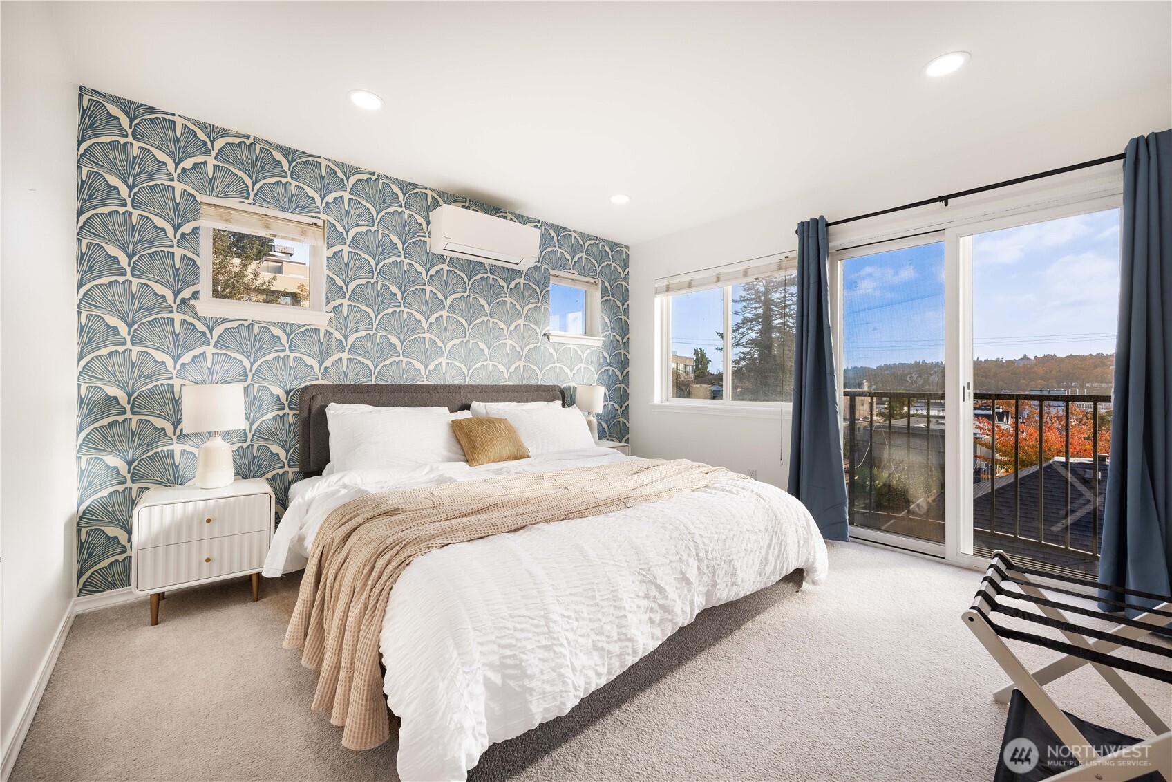 1231 6th Avenue N, Seattle, WA 98109