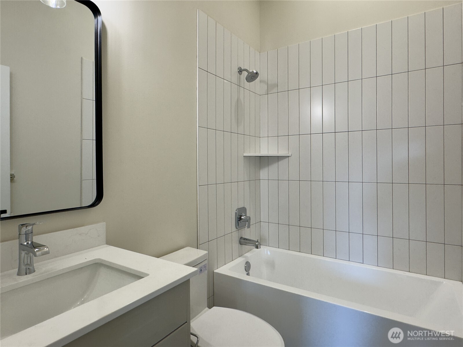 6953 42nd Avenue S, Seattle, WA 98118