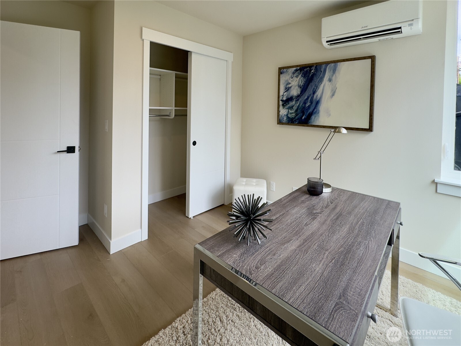 6953 42nd Avenue S, Seattle, WA 98118