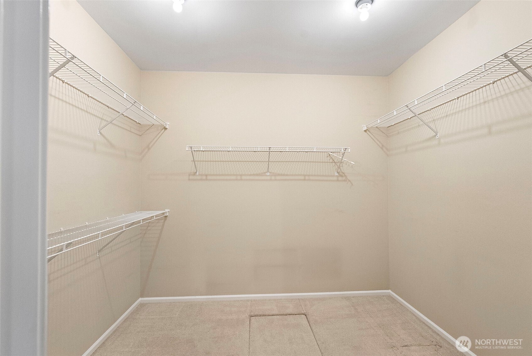 6910 38th Street Ct W, University Place, WA 98466