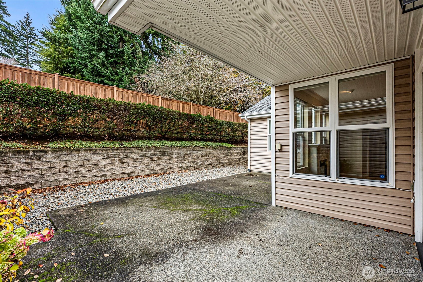 6910 38th Street Ct W, University Place, WA 98466