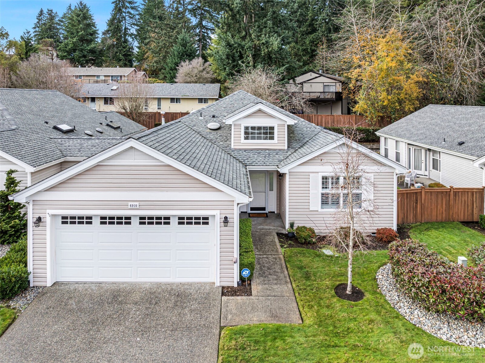 6910 38th Street Ct W, University Place, WA 98466
