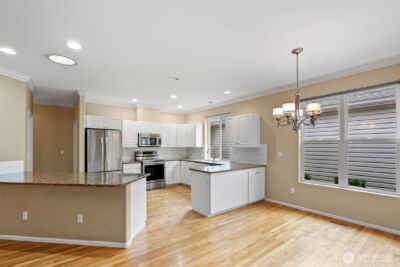 6910 38th Street Ct W, University Place, WA 98466 - Photo 3