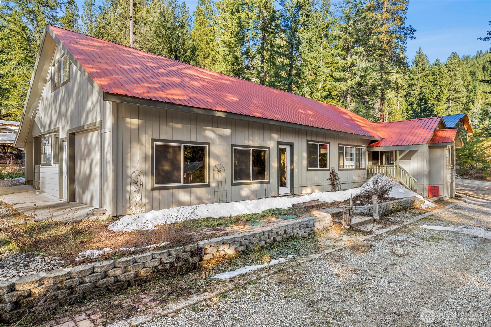 21823 Colt Road , Leavenworth, WA 98826