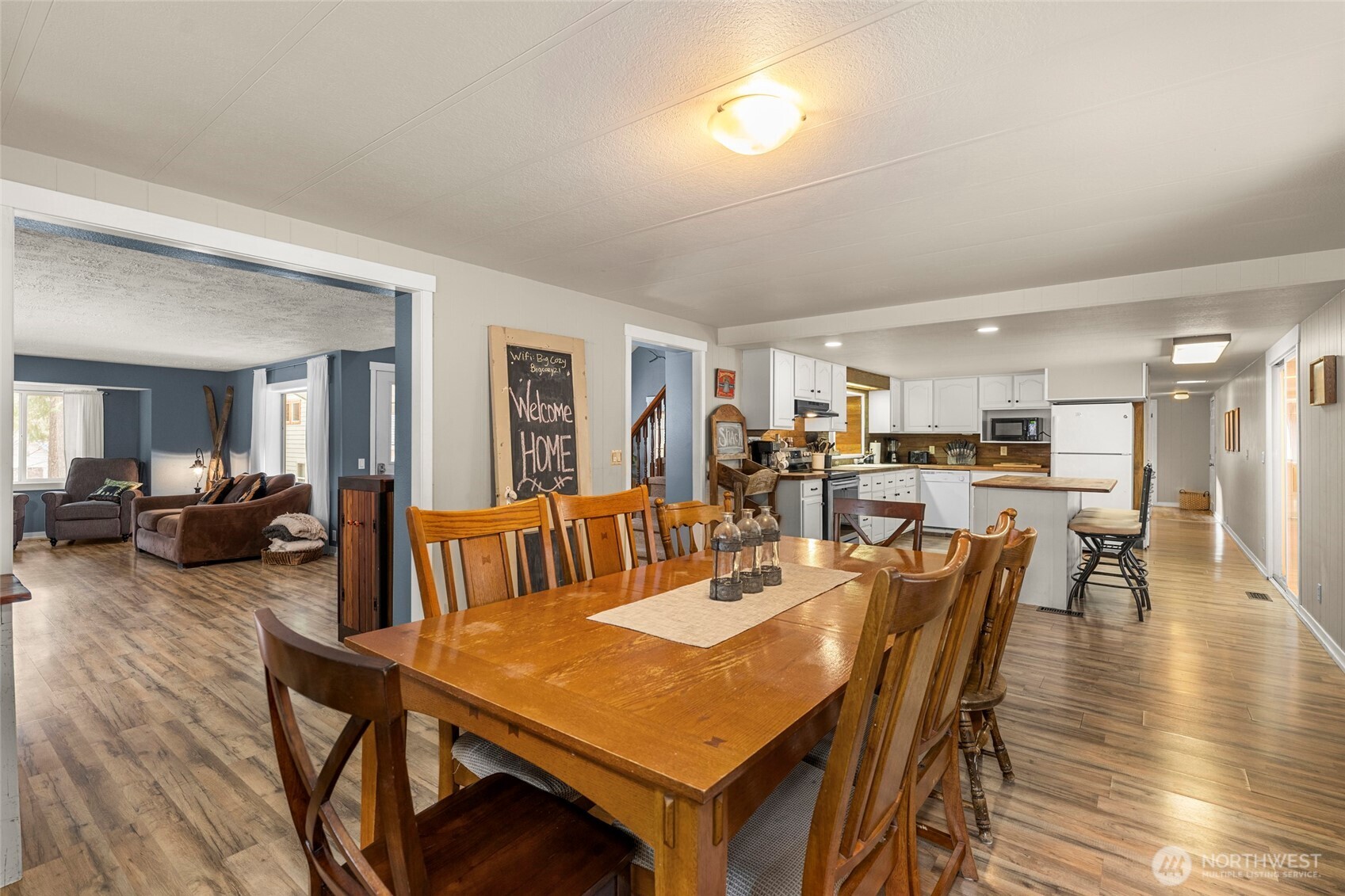 21823 Colt Road , Leavenworth, WA 98826