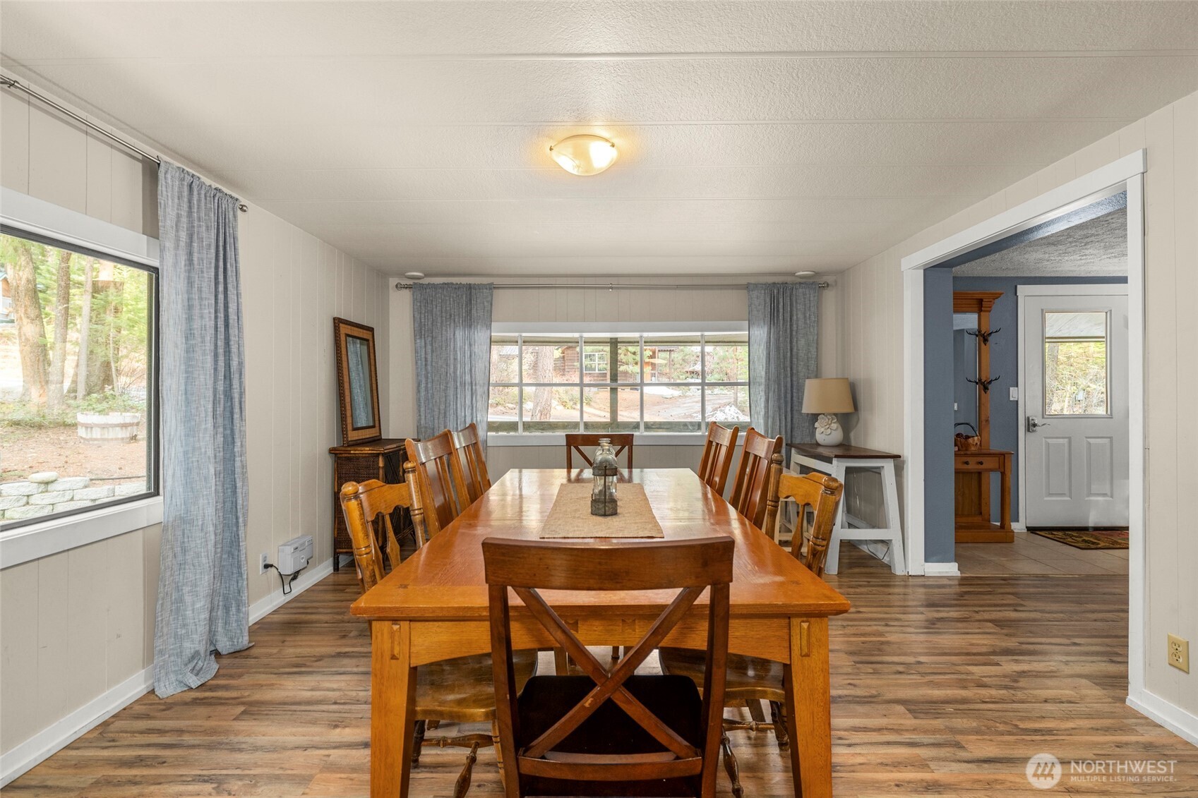 21823 Colt Road , Leavenworth, WA 98826