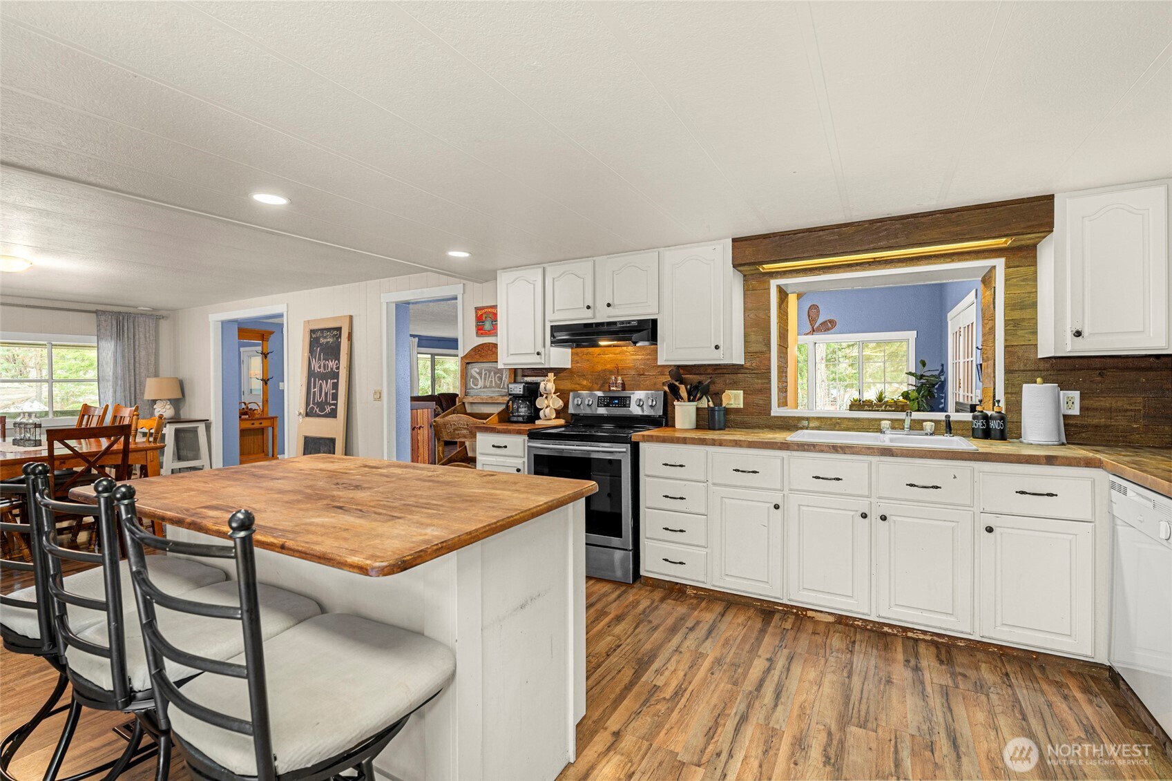 21823 Colt Road , Leavenworth, WA 98826