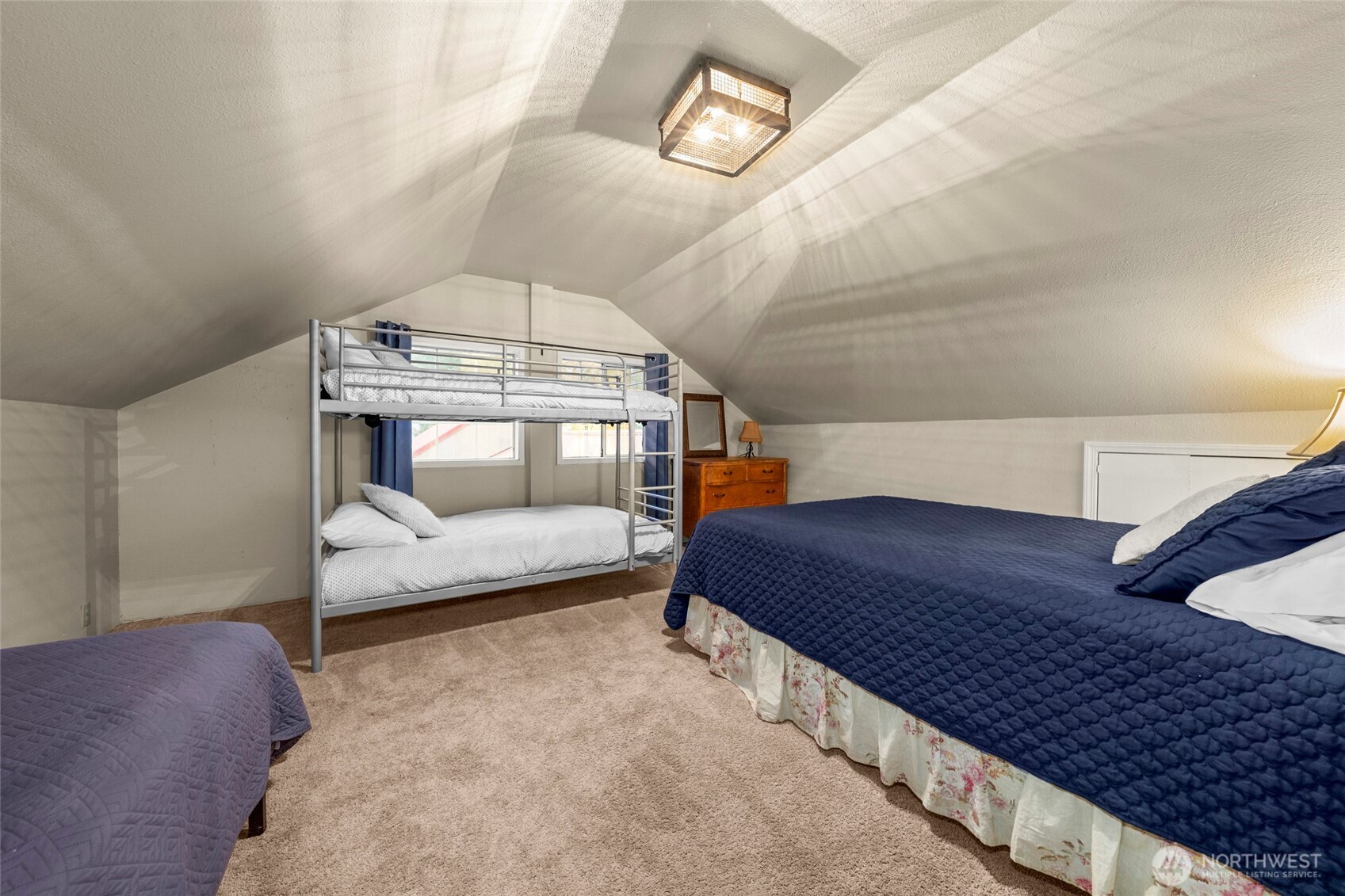 21823 Colt Road , Leavenworth, WA 98826