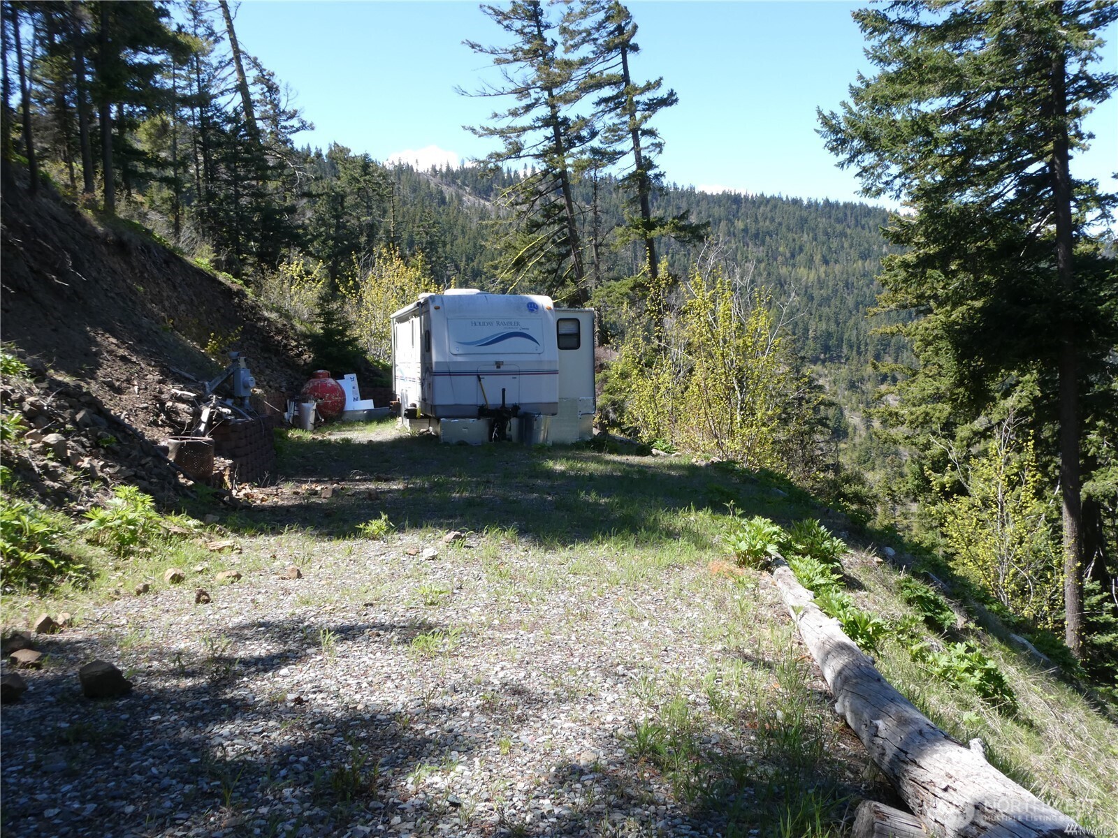 831 Horse Heaven Road , Cle Elum, WA 98922