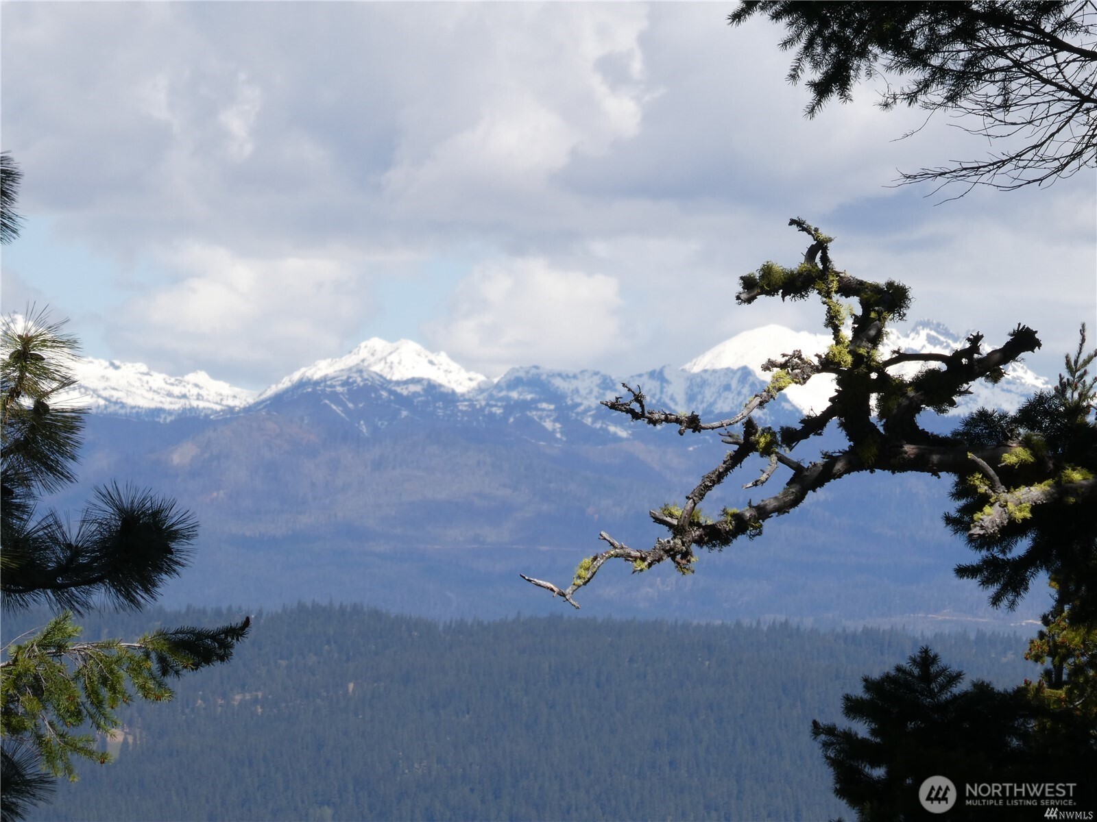 831 Horse Heaven Road , Cle Elum, WA 98922