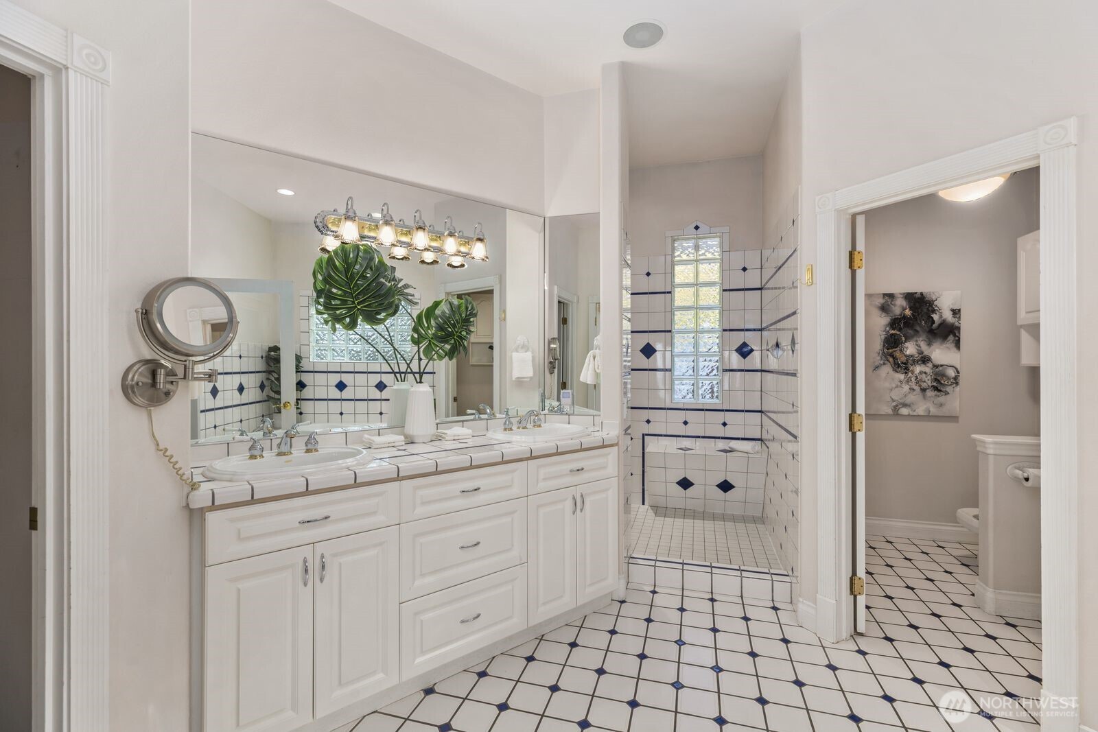 5913 Normar Place , Blaine, WA 98230