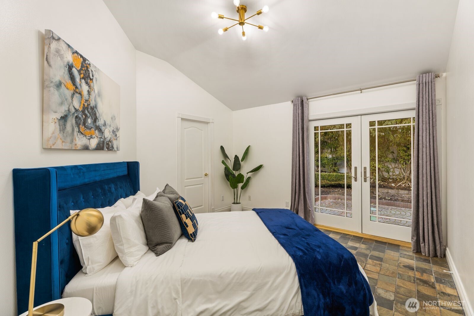 5913 Normar Place , Blaine, WA 98230