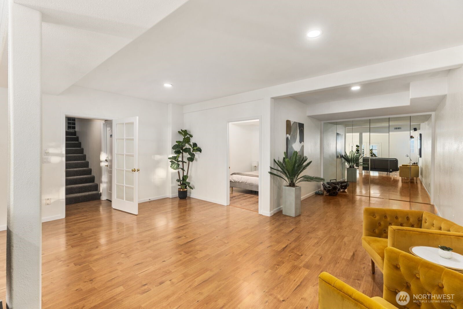 5913 Normar Place , Blaine, WA 98230