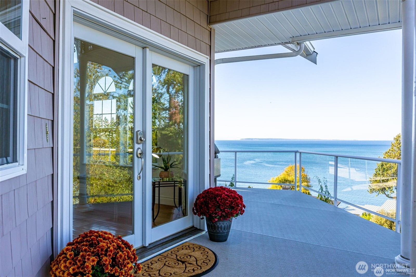 5913 Normar Place , Blaine, WA 98230